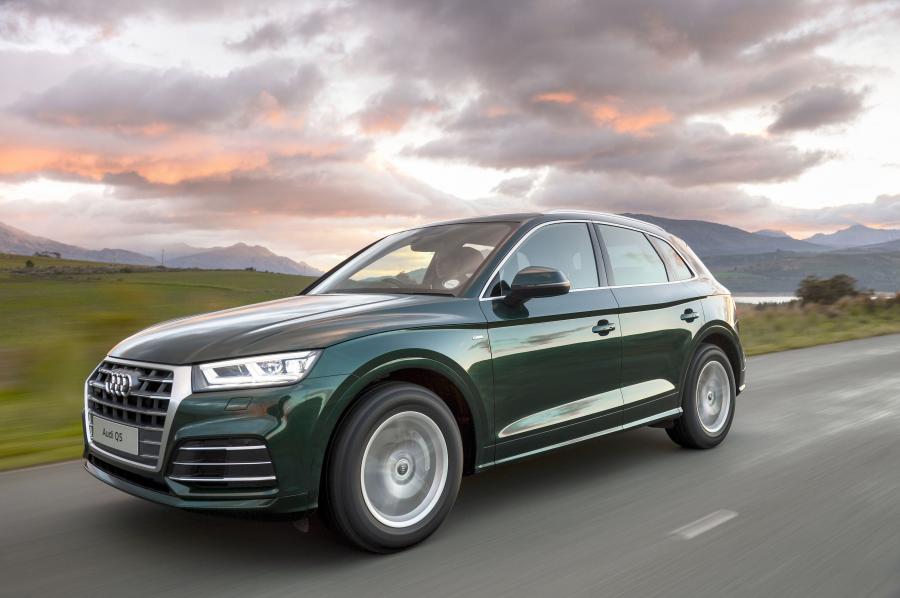  Audi Q5 TFSI Quattro S-Line 2017 года  (ZA) (фото 19 из 30)